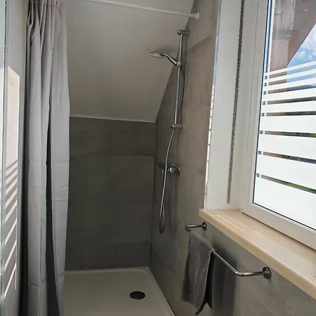 4 Dans Partage Proche De Strasbourg 3* Wasselonne